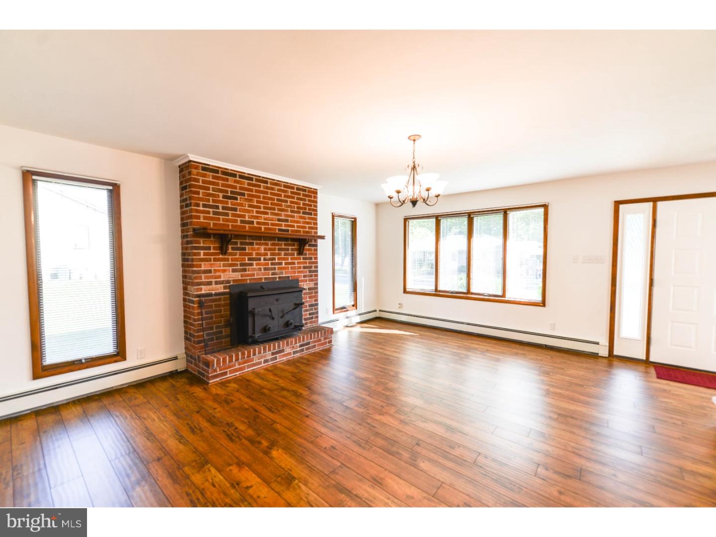 111 Eaton Road Pennsville, NJ 08070 - Photo 9 of 23 Gallery Image 9