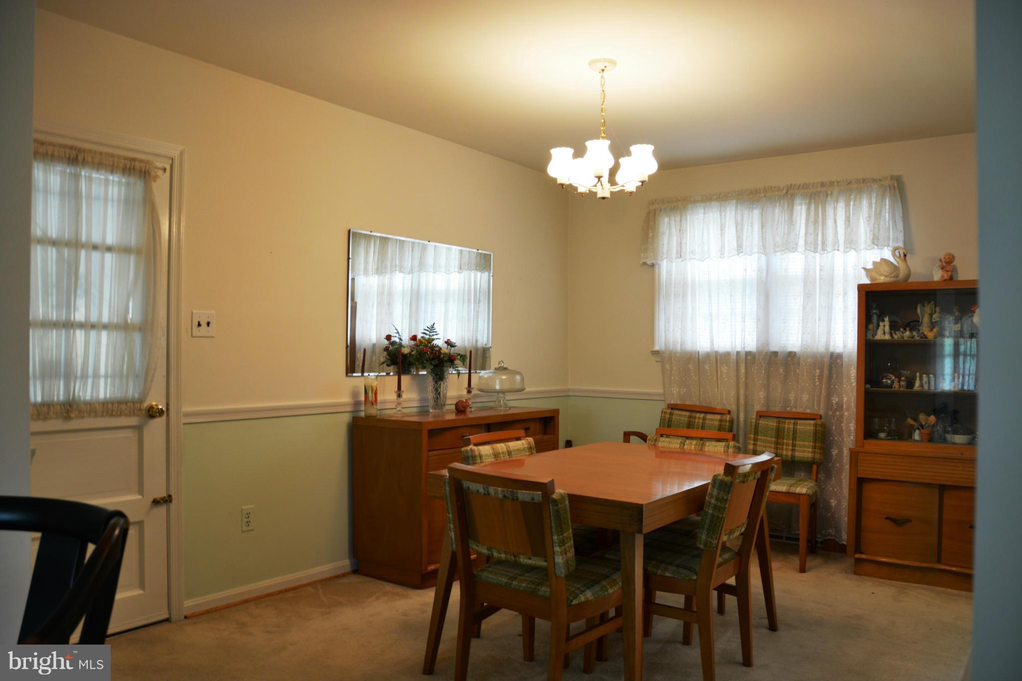 4700 Henderson Road Temple Hills, MD 20748 - Photo 5 of 20 Dining Room
