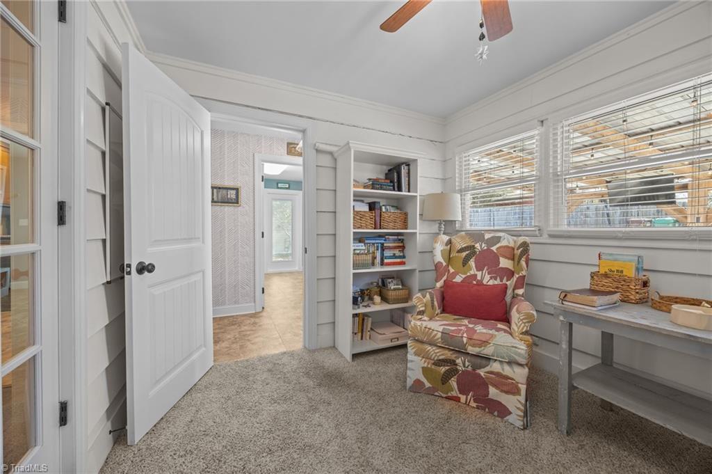 607 Rockspring Road High Point, NC 27262 - Photo 12 of 42