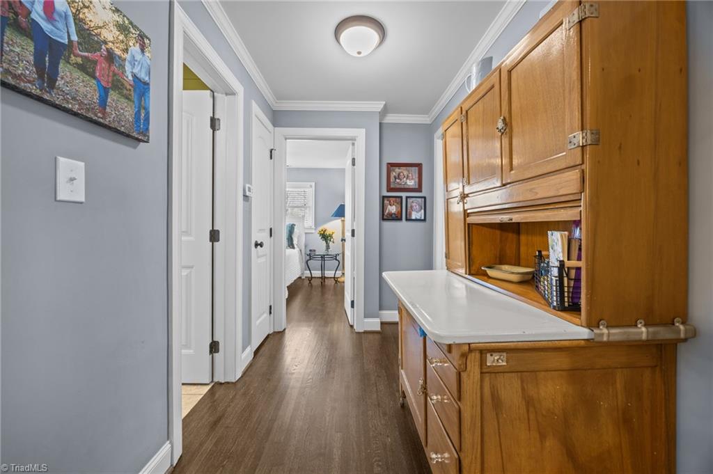 607 Rockspring Road High Point, NC 27262 - Photo 13 of 42