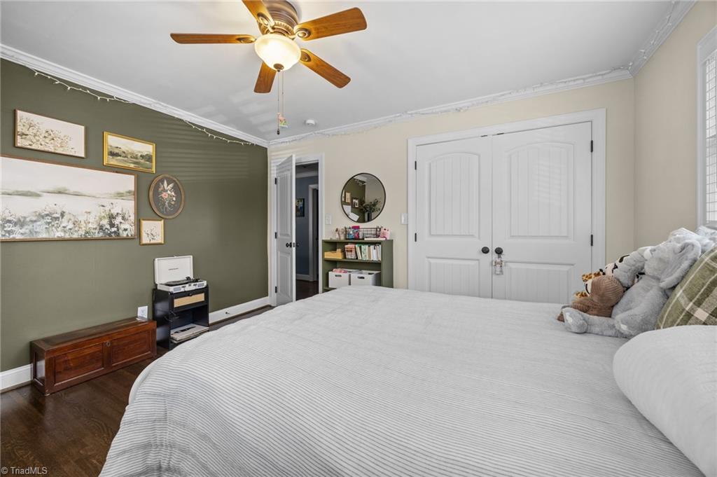 607 Rockspring Road High Point, NC 27262 - Photo 24 of 42