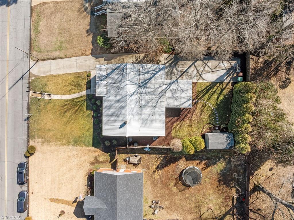 607 Rockspring Road High Point, NC 27262 - Photo 35 of 42