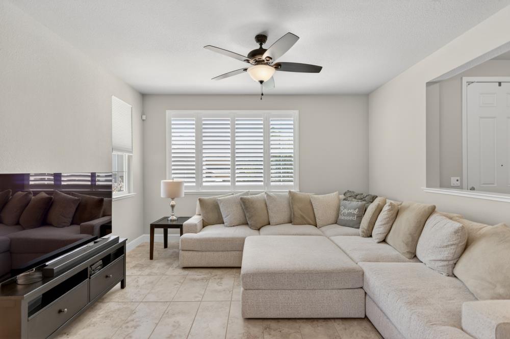 211 Rochdale Street Roseville, CA 95661 - Photo 26 of 66