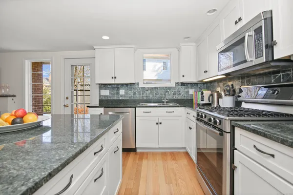 $9,500 | 4 Covlee Drive, Westport, CT 06880