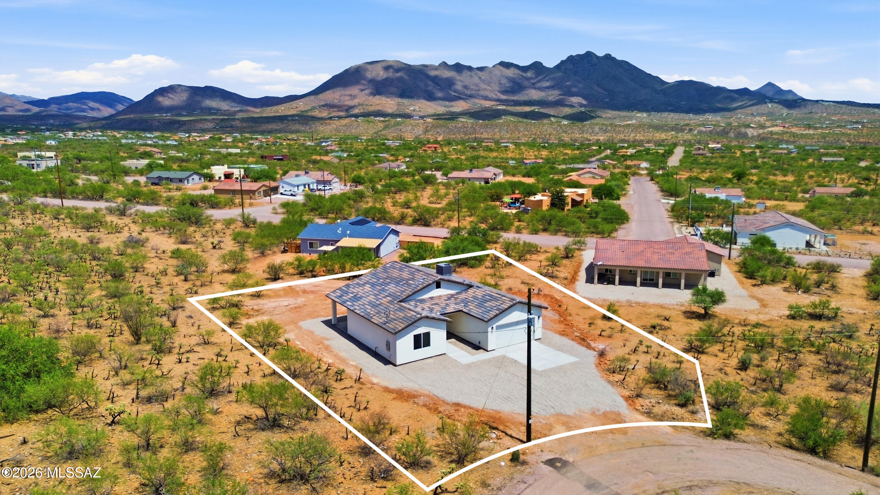 1785 Correo Court Rio Rico, AZ 85648 - Photo 3 of 27