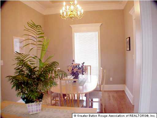 10653 Pinebrook Avenue Baton Rouge, LA 70809 - Photo 5 of 9 Gallery Image 5