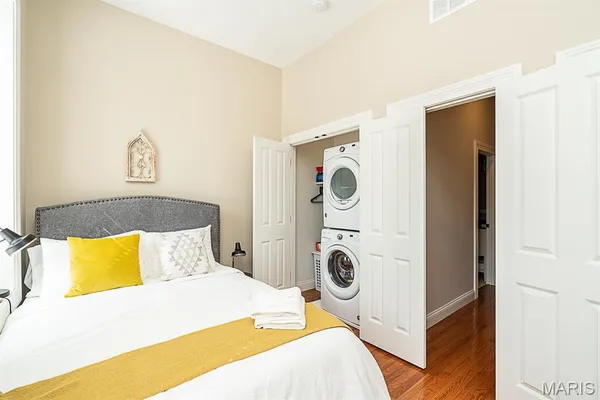 $385,000 | 2016 South 12th Street, St. Louis, MO 63104