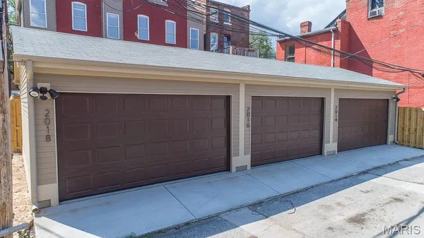 $385,000 | 2016 South 12th Street, St. Louis, MO 63104