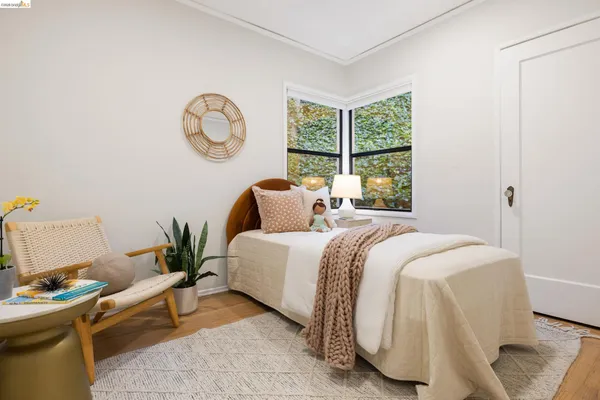 $949,000 | 6211 Valley View Road, Oakland, CA 94611