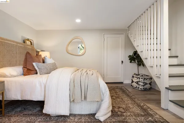 $949,000 | 6211 Valley View Road, Oakland, CA 94611