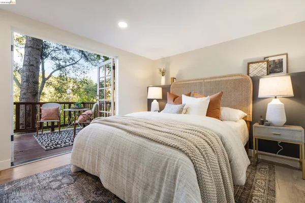 $949,000 | 6211 Valley View Road, Oakland, CA 94611