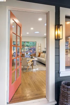 $949,000 | 6211 Valley View Road, Oakland, CA 94611