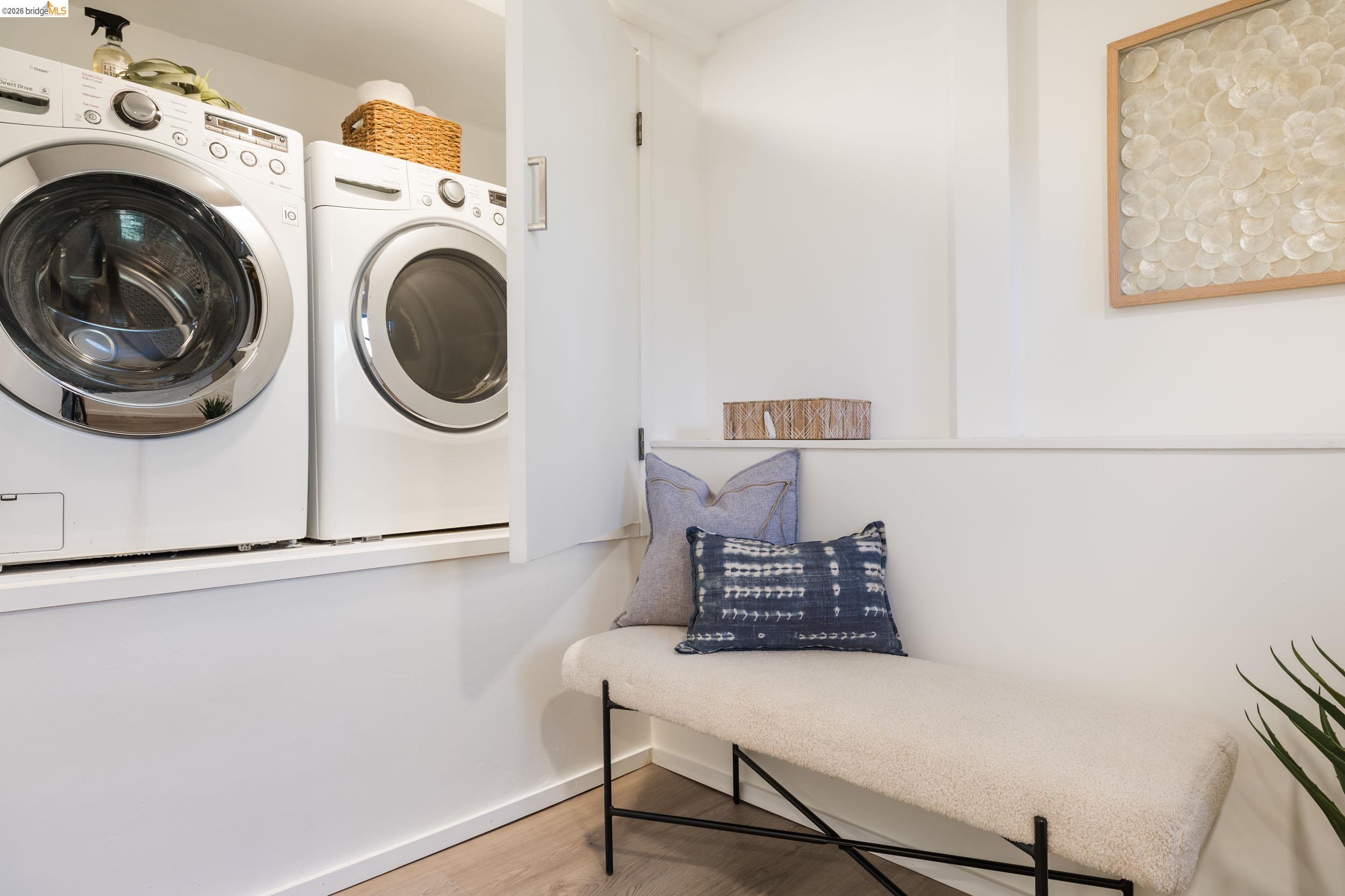 6211 Valley View Road Oakland, CA 94611 - Photo 24 of 34