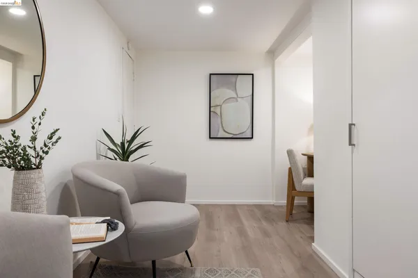 $949,000 | 6211 Valley View Road, Oakland, CA 94611