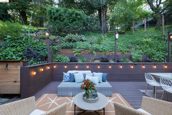 $949,000 | 6211 Valley View Road, Oakland, CA 94611