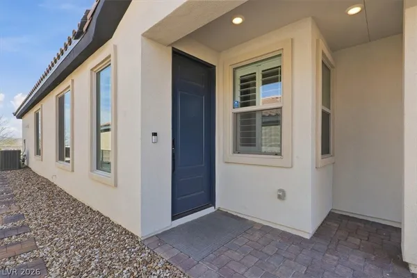 $685,000 | 58 Lake Bluff Court, Henderson, NV 89011