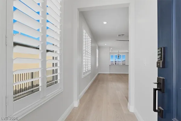 $685,000 | 58 Lake Bluff Court, Henderson, NV 89011
