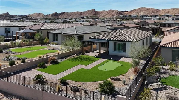 $685,000 | 58 Lake Bluff Court, Henderson, NV 89011