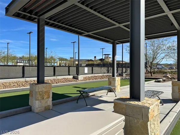 $685,000 | 58 Lake Bluff Court, Henderson, NV 89011