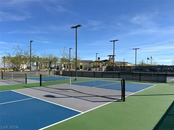 $685,000 | 58 Lake Bluff Court, Henderson, NV 89011