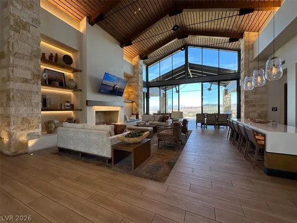 $685,000 | 58 Lake Bluff Court, Henderson, NV 89011