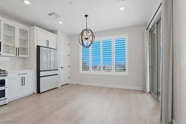 $685,000 | 58 Lake Bluff Court, Henderson, NV 89011