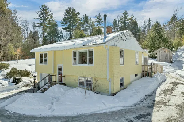 $310,000 | 23 Pappas Road, Claremont, NH 03743