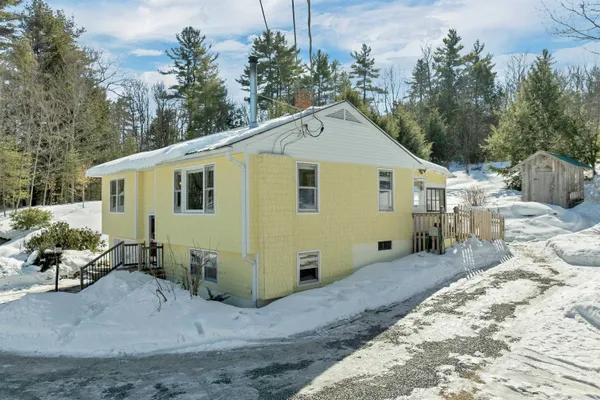 $310,000 | 23 Pappas Road, Claremont, NH 03743