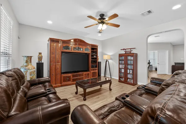 $441,000 | 1124 Calla Lily Boulevard, Leander, TX 78641