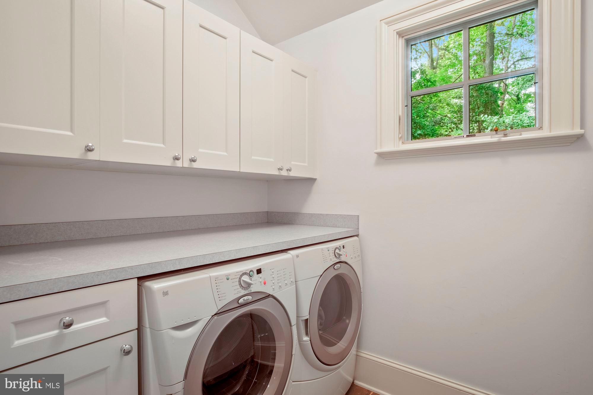 632 Roundhill Road Gibson Island, MD 21056 - Photo 39 of 66 Laundry Room