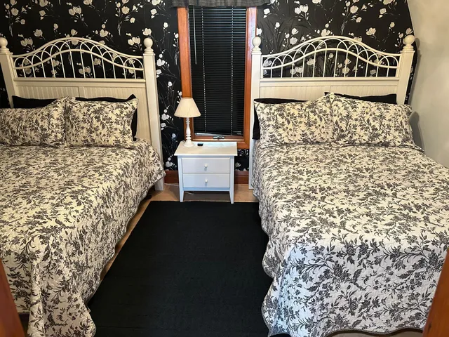 $749,000 | 70 Lakeview Drive, Slayton, MN 56172