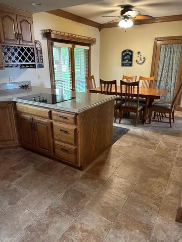 $749,000 | 70 Lakeview Drive, Slayton, MN 56172