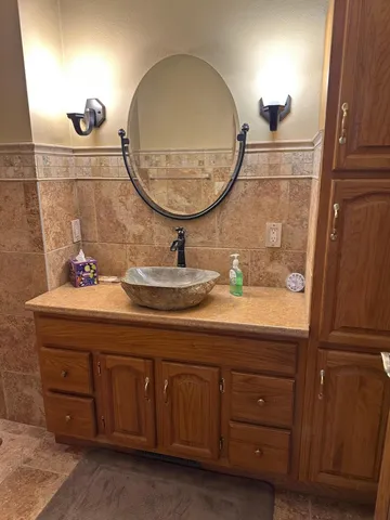 $749,000 | 70 Lakeview Drive, Slayton, MN 56172