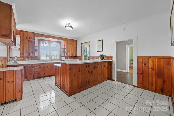 $570,000 | 550 Woodleaf Barber Road, Cleveland, NC 27013