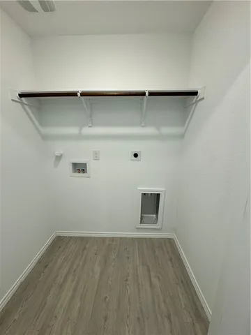 $2,100 | 2714 Martell Street, Corpus Christi, TX 78415