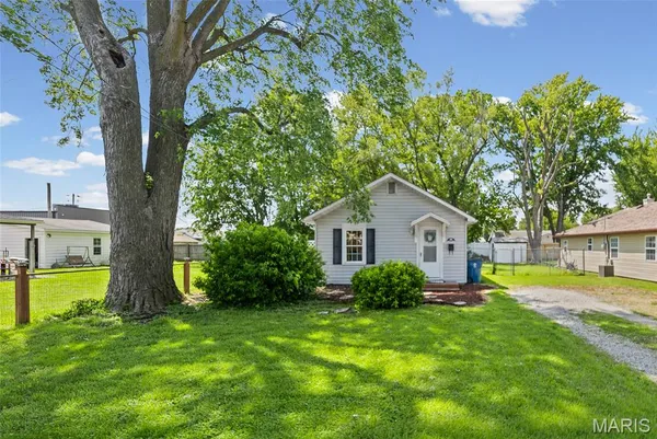 $74,900 | 570 Shellview Street, Bethalto, IL 62010