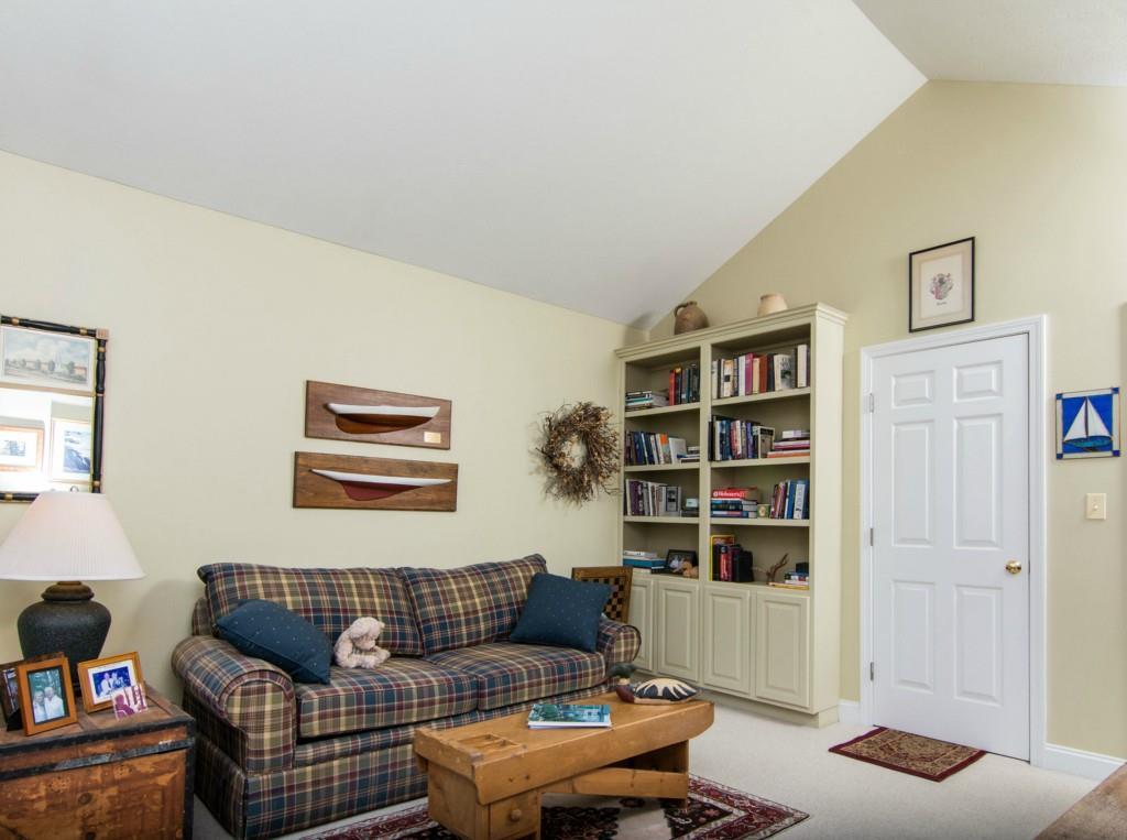 26 Evergreen Farms Road Scarborough, ME 04074 - Photo 9 of 14 Photo