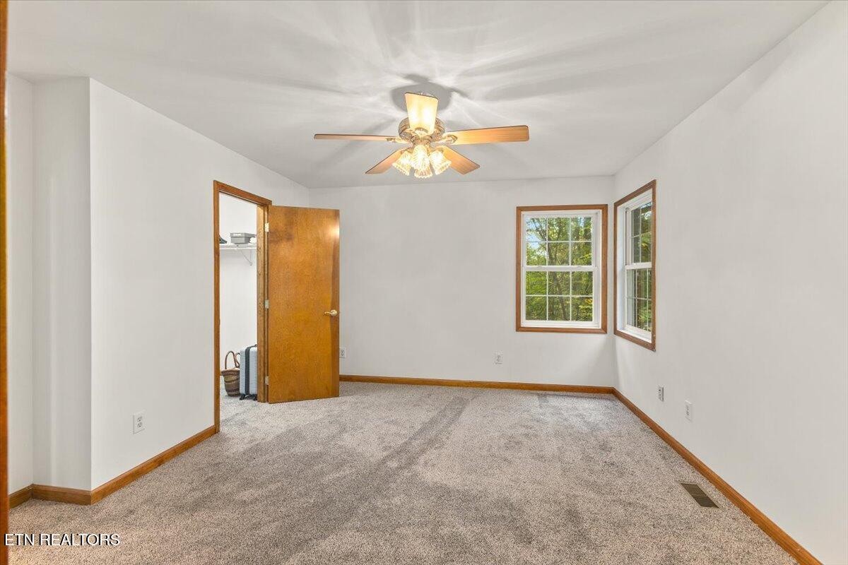 2127 David Miller Road Johnson City, TN 37604 - Photo 21 of 25 Gallery Image 21