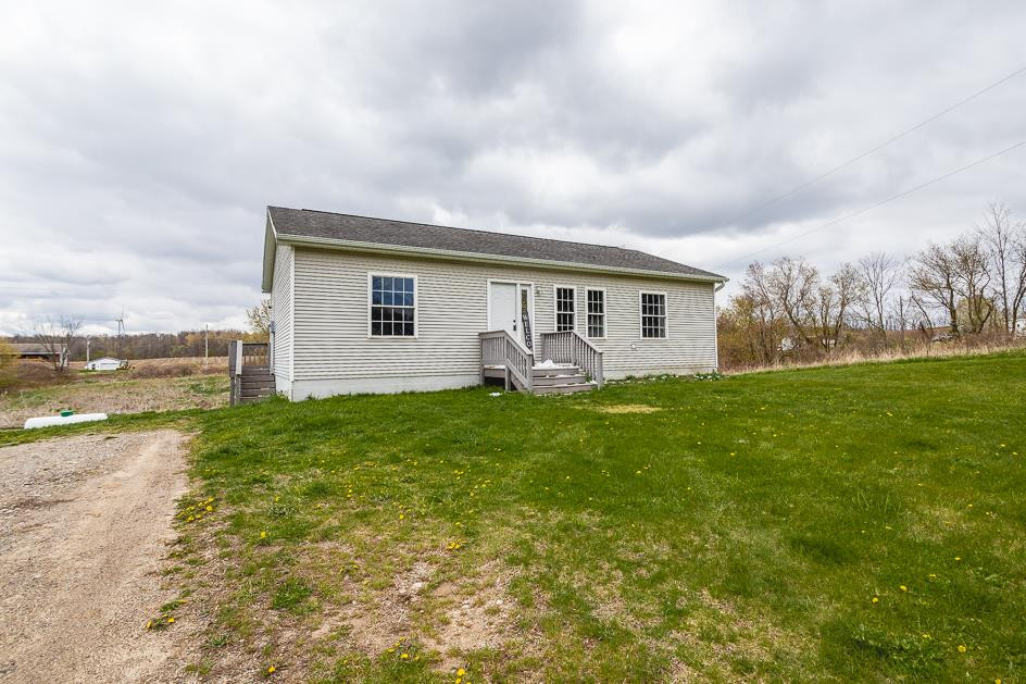 11293 Hoxie Road North Adams, MI 49262 - Photo 33 of 41 Photo 33