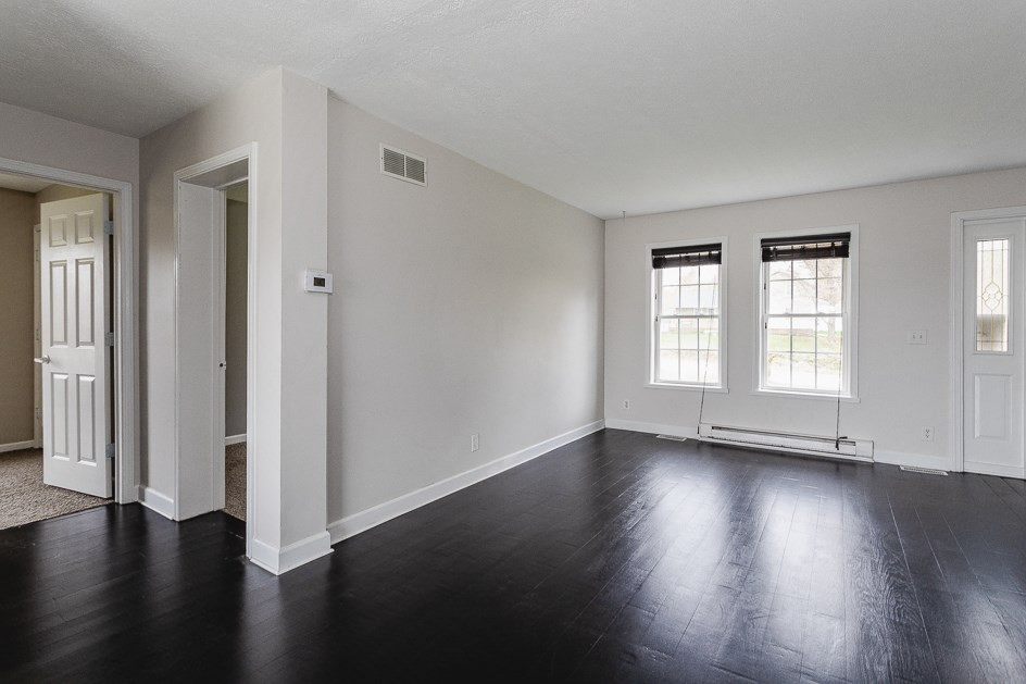 11293 Hoxie Road North Adams, MI 49262 - Photo 4 of 41 Photo 4
