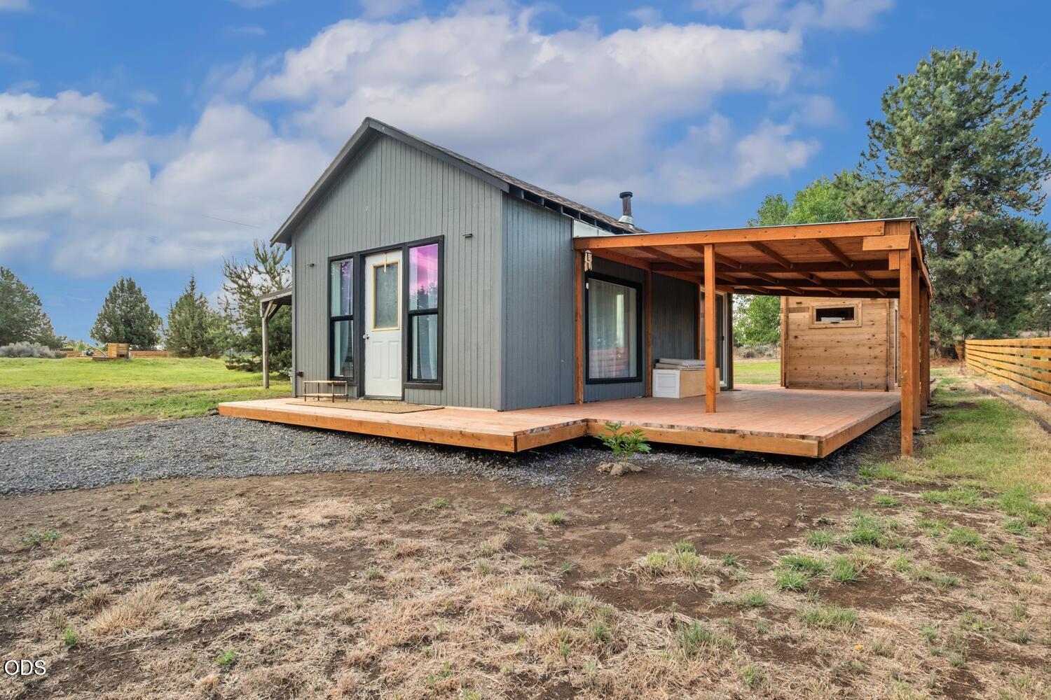 21589 Bear Creek Road Bend, OR 97701 - Photo 18 of 58