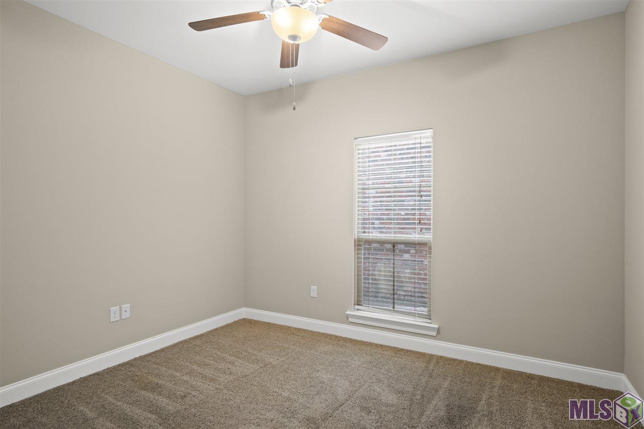 7723 Ibiza Drive Baton Rouge, LA 70820 - Photo 16 of 22 Guest bedroom