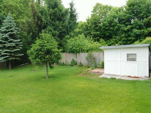 138 Macarthur Road Woonsocket, RI 02895 - Photo 11 of 12 Exterior Back.