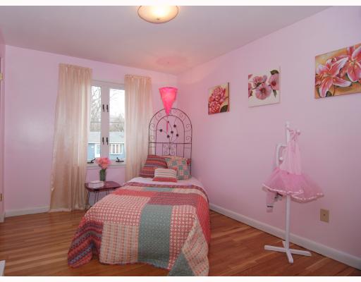 138 Macarthur Road Woonsocket, RI 02895 - Photo 8 of 12 Bedroom.