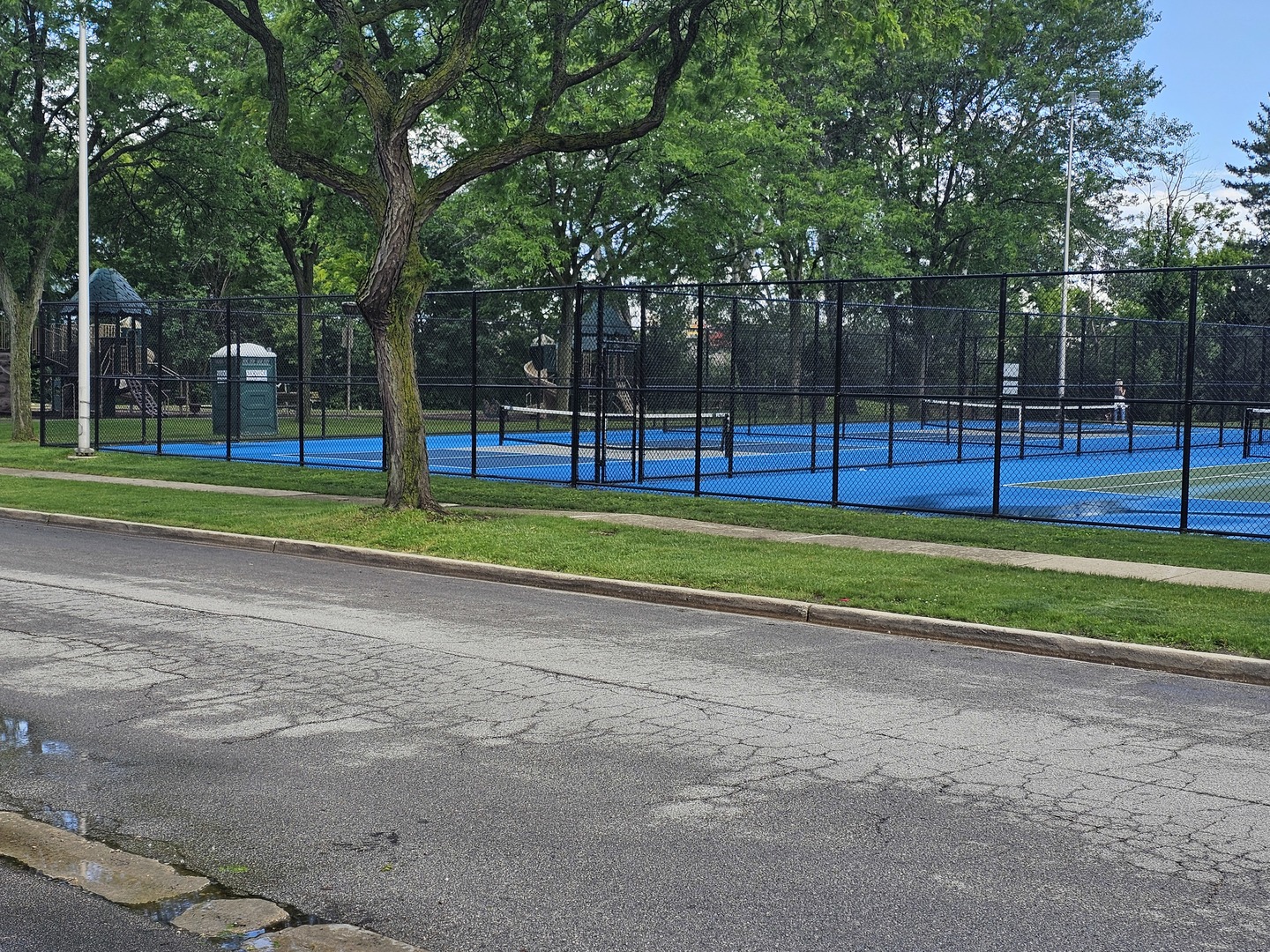 950 East Wilmette Road, Unit 401 Palatine, IL 60074 - Photo 4 of 7