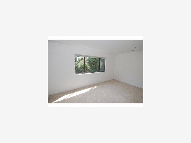 504 Monterey Road, Unit 3 Pacifica, CA 94044 - Photo 9 of 9