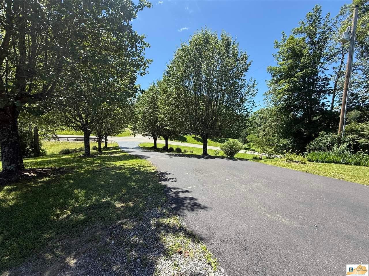 800 Judio Road Burkesville, KY 42717 - Photo 8 of 61 Gallery Image 8