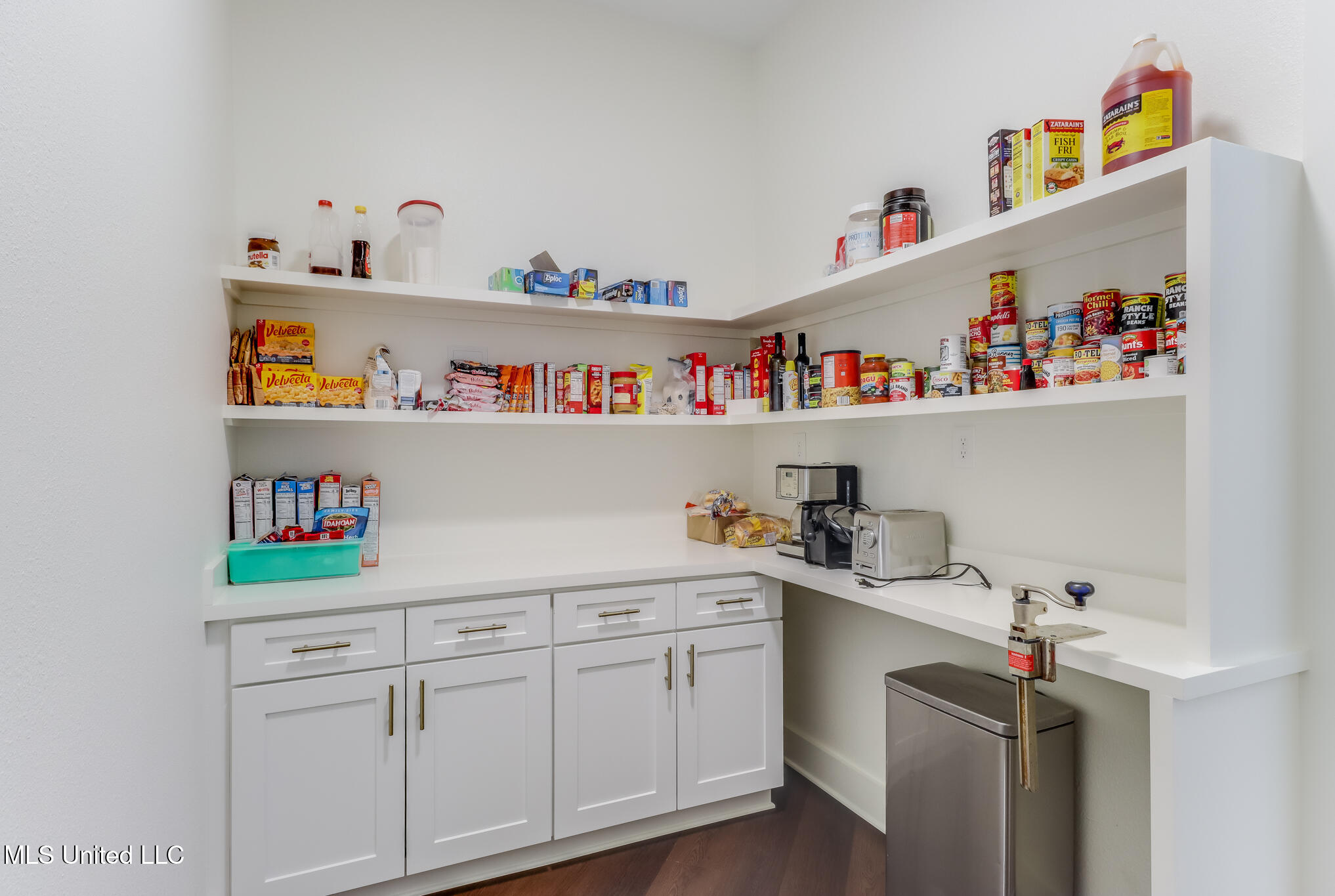 17245 Doc Lizana Road Gulfport, MS 39503 - Photo 18 of 45 Photo Nov 05 2025, 3 14 14 PM