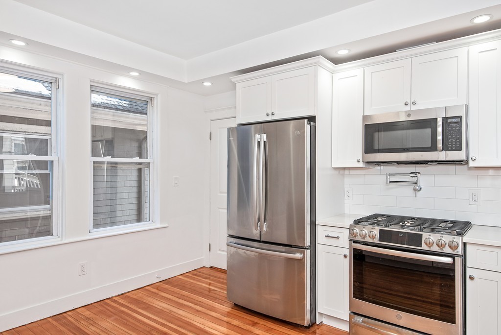 42 Maple Avenue, Unit 3 Cambridge, MA 02139 - Photo 4 of 20