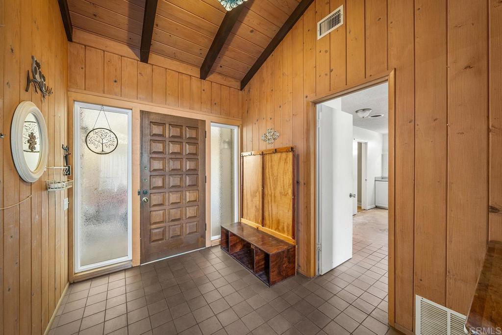 1358 Los Amigos Fallbrook, CA 92028 - Photo 15 of 62